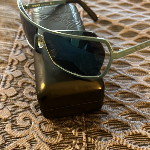 Versace Blue Mirror sunglasses - Picture 4 of 4